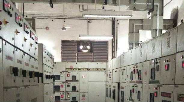 Distribution boards and panels