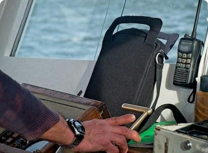 Télécommunications et équipements marins