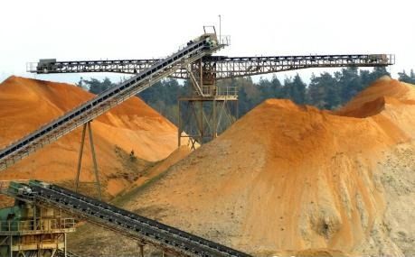 Équipements pour les mines